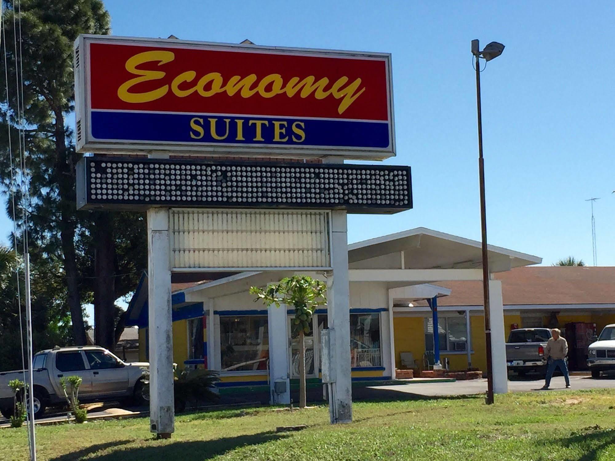 Economy Suites Cypress Gardens Ngoại thất bức ảnh